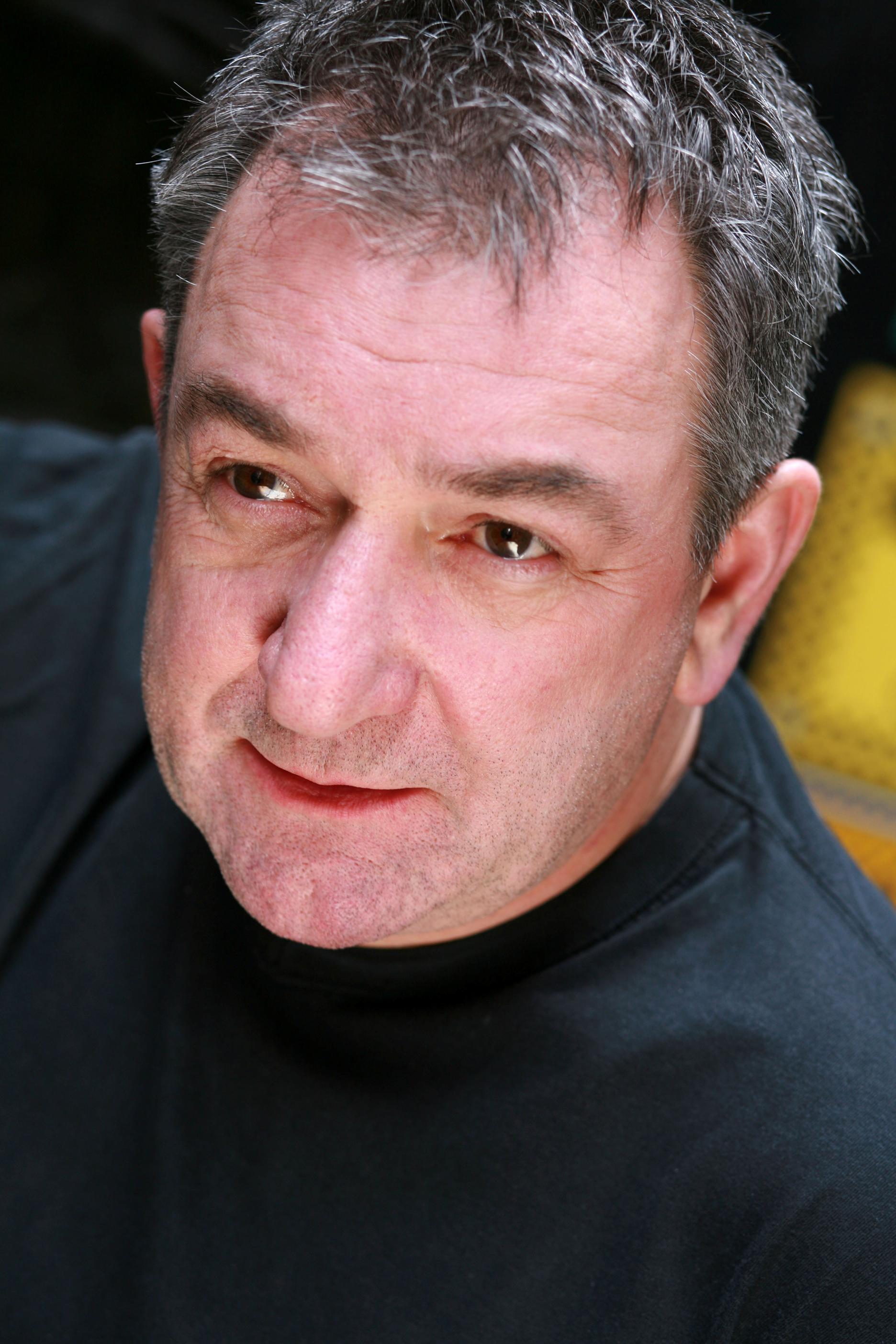 Ken Stott