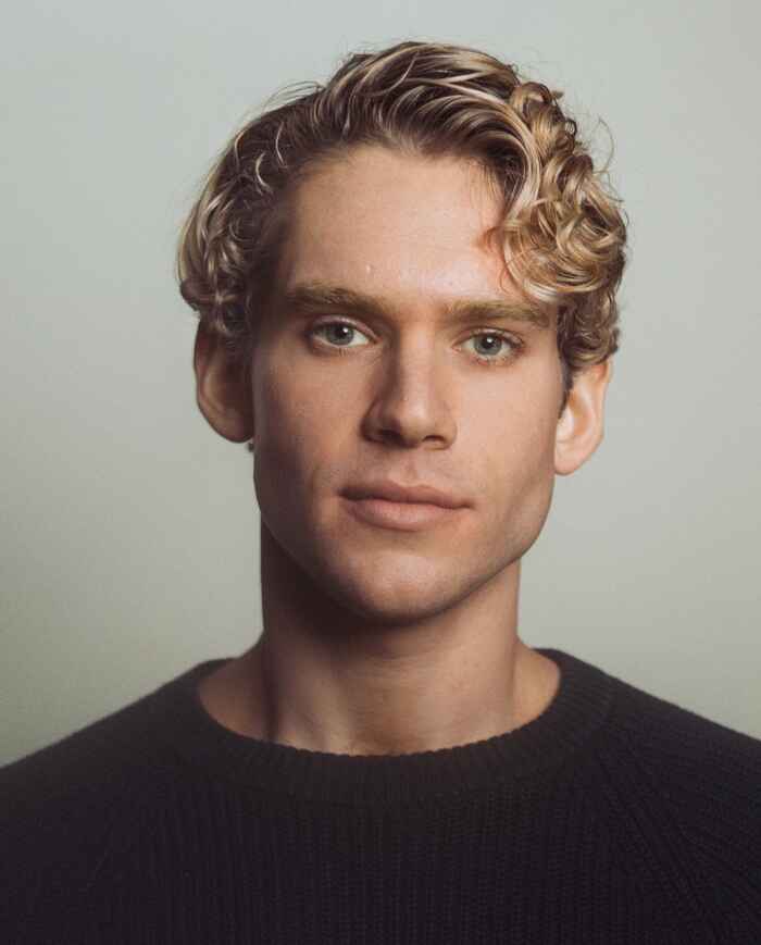 Maxim Ays