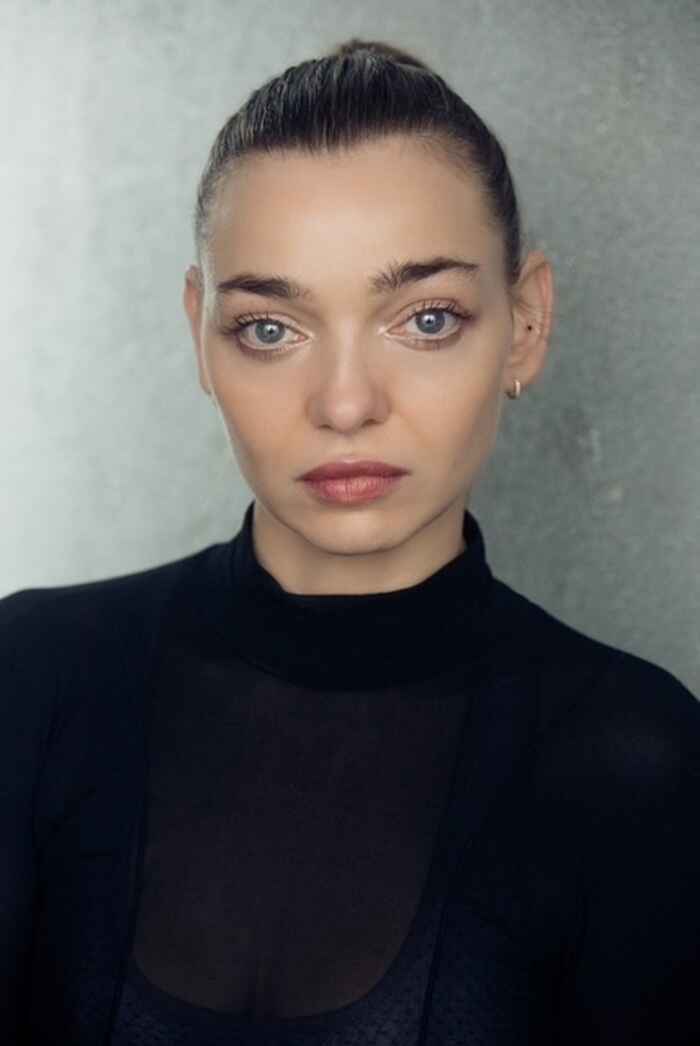 Elysia Showan